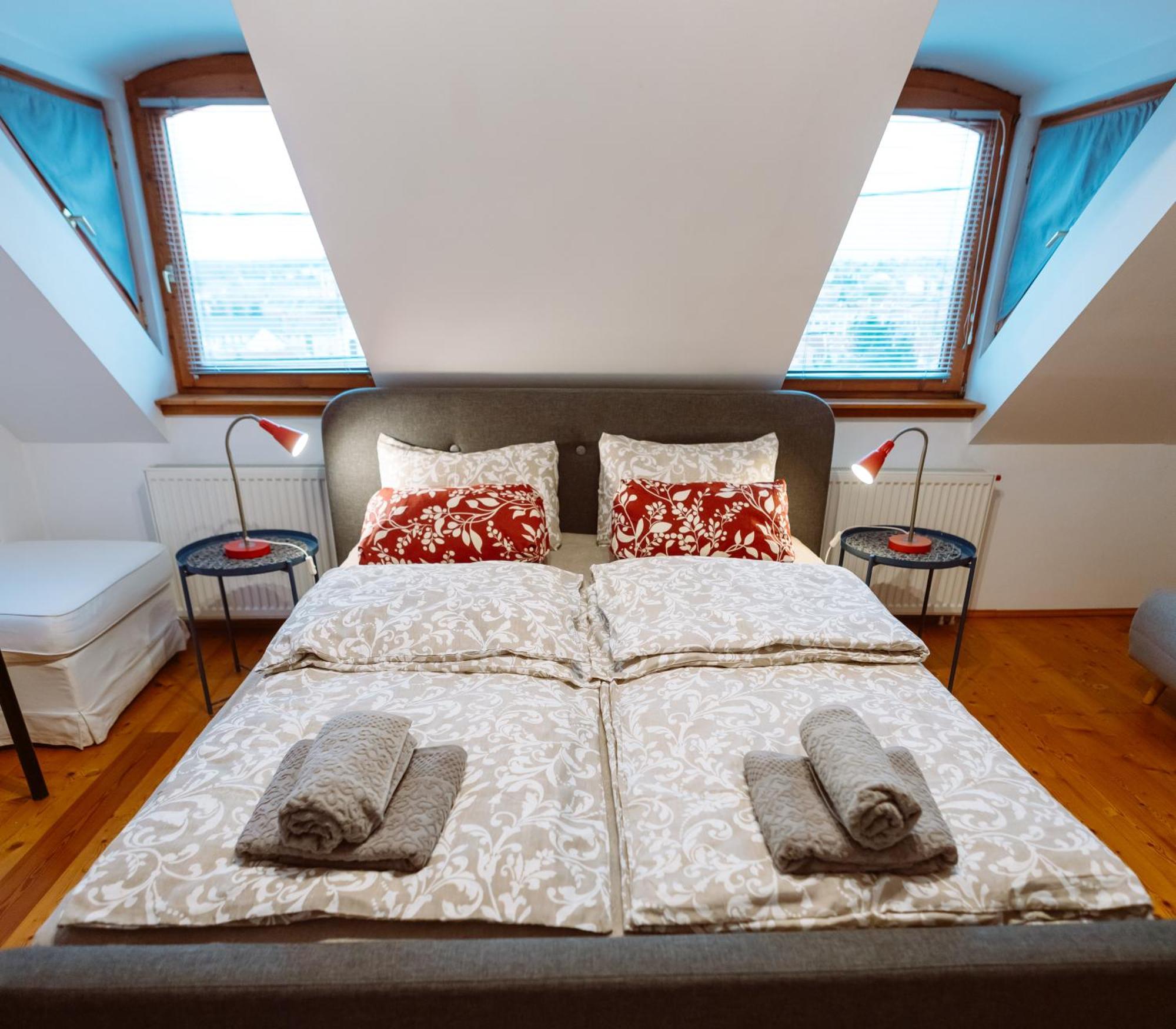 Királyszéke Apartman Eger Extérieur photo