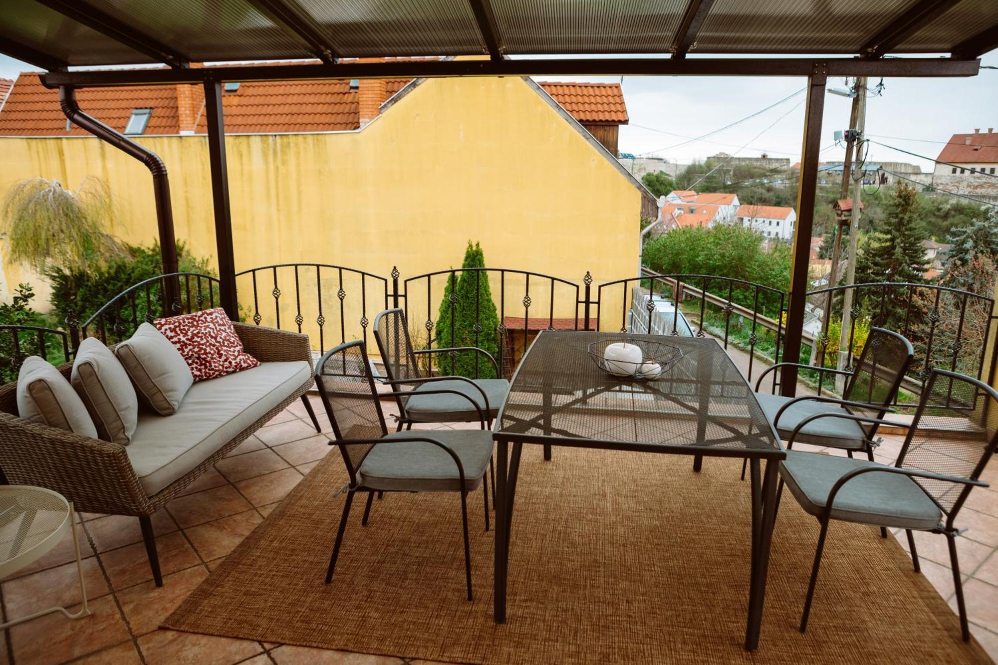 Királyszéke Apartman Eger Extérieur photo