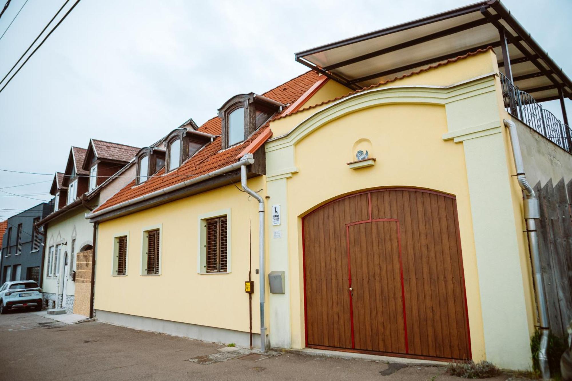 Királyszéke Apartman Eger Extérieur photo