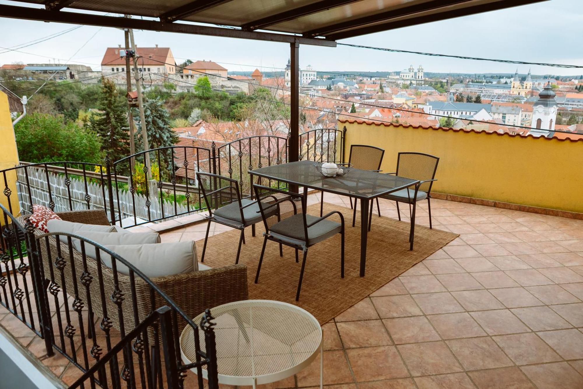 Királyszéke Apartman Eger Extérieur photo